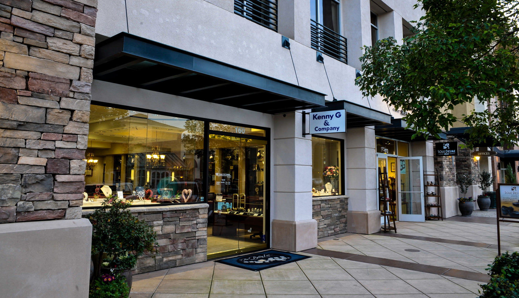 Jewelry Store In Citrus Heights, CA Kenny G & Co Fine Jewelers